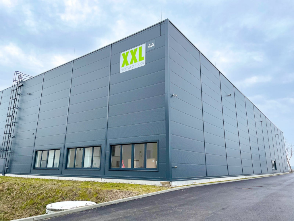XXL warehouse