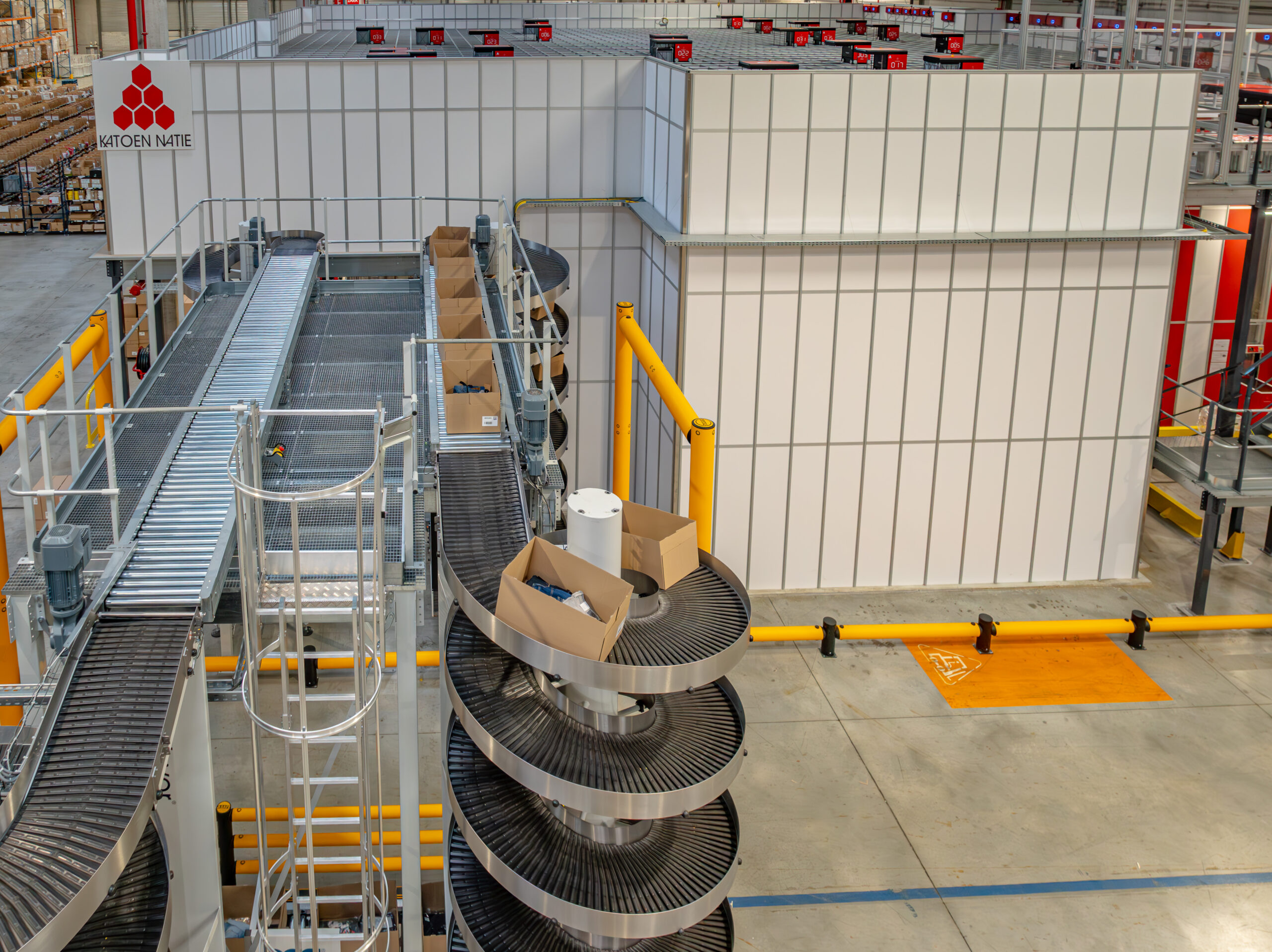 L'entrepôt automatisé de katoen natie dans le sud de la France, installé par Element Logic