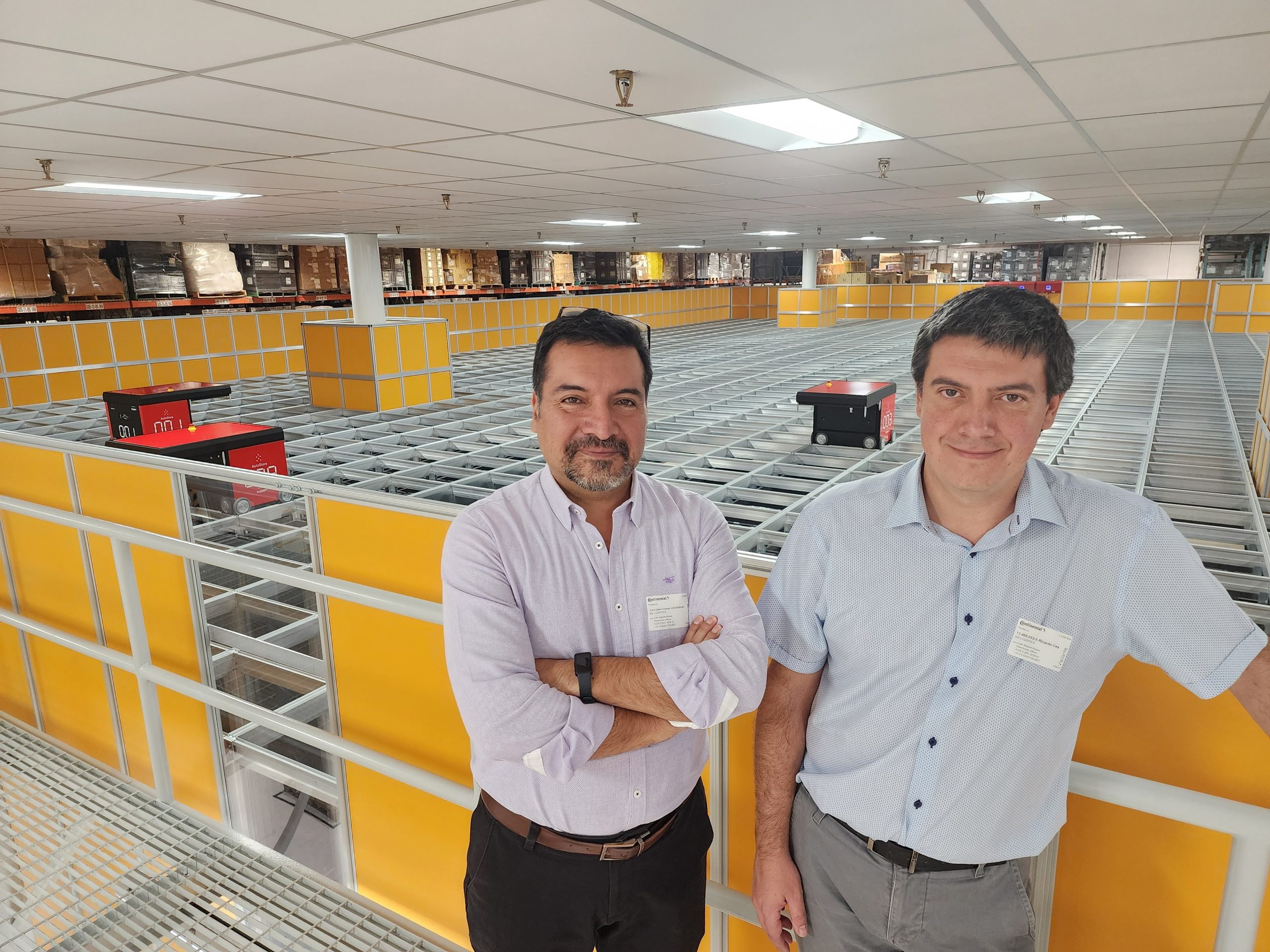 Picture of Element Logic Director of Operations and Employees.